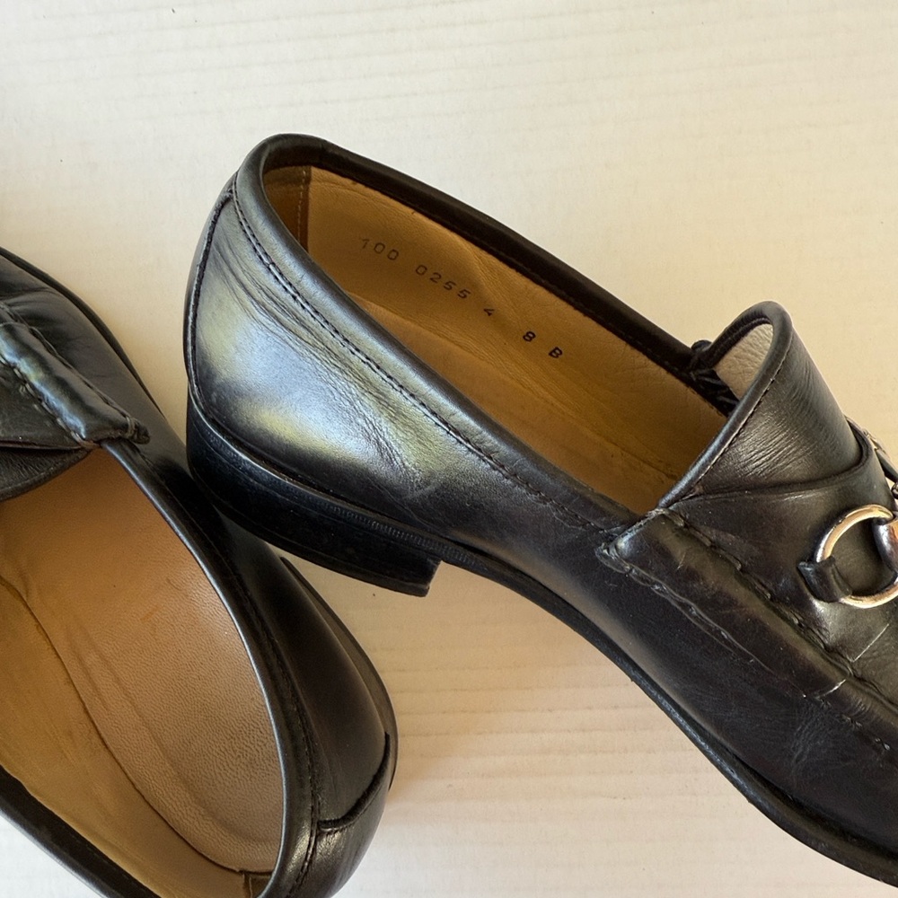 GUCCI women black loafers with silver hardware size. Size 38 - Picture 4 of 8